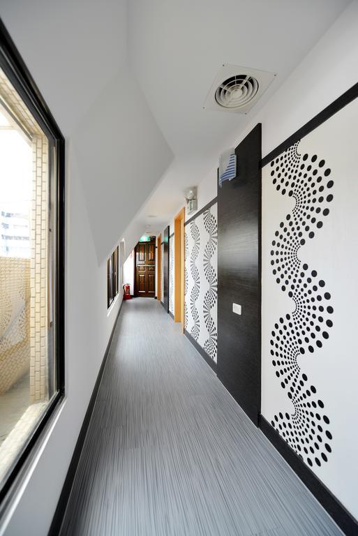 Ing Wang Hotel Tainan Exterior foto